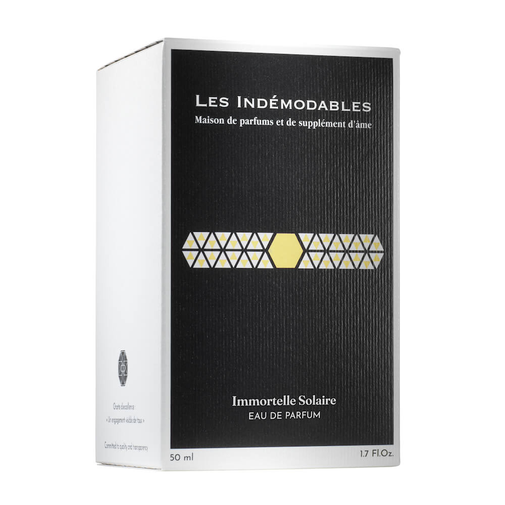 Boîte du parfum Immortelle Solaire 50ml sur fond blanc de la marque Les Indémodables